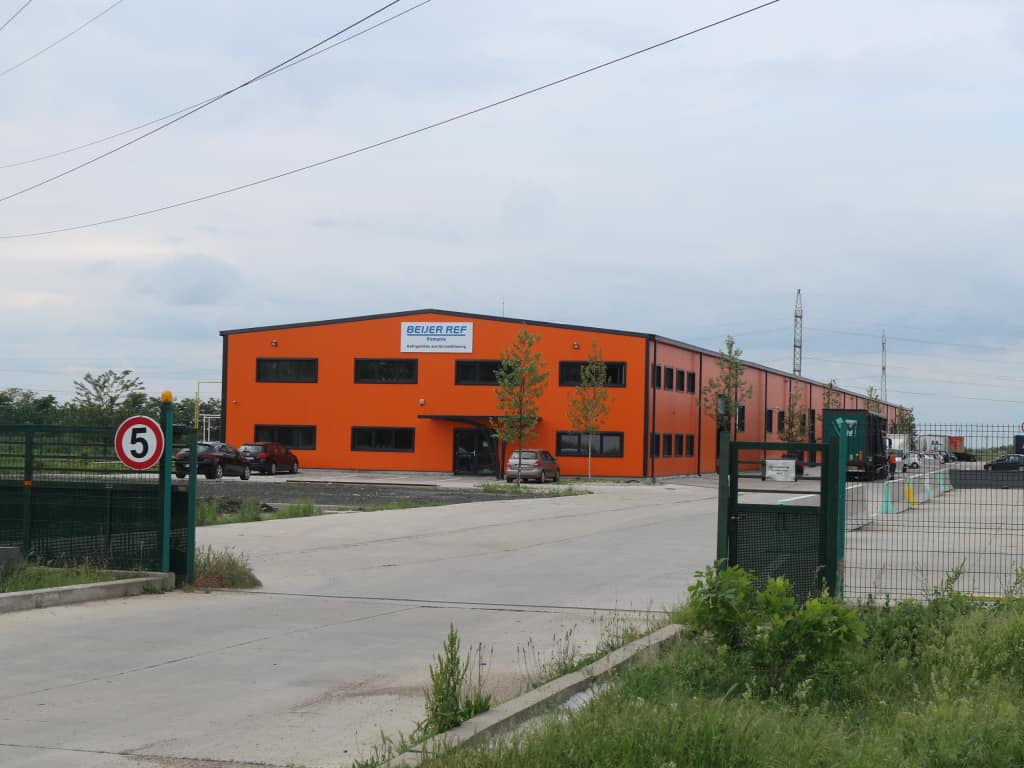 Hala Constructim Timisoara  inchiriere spatiu depozitare 
 Timisoara  sud vedere usa acces