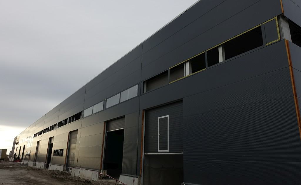 13115408047012.jpg Mapcom Logistik Parcinchiriere spartiu depozitare Targu Mures vest vedere laterala