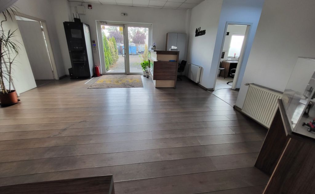 320165962046810.jpg Hala de vanzare in Timisoara - sud - ROSELLI, interior hala