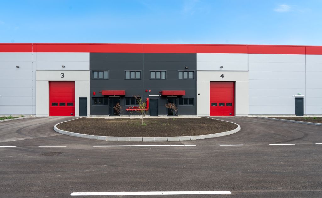 31216484554422.jpg Hala industriala de inchiriat in TRC Park Timisoara imagine acces auto