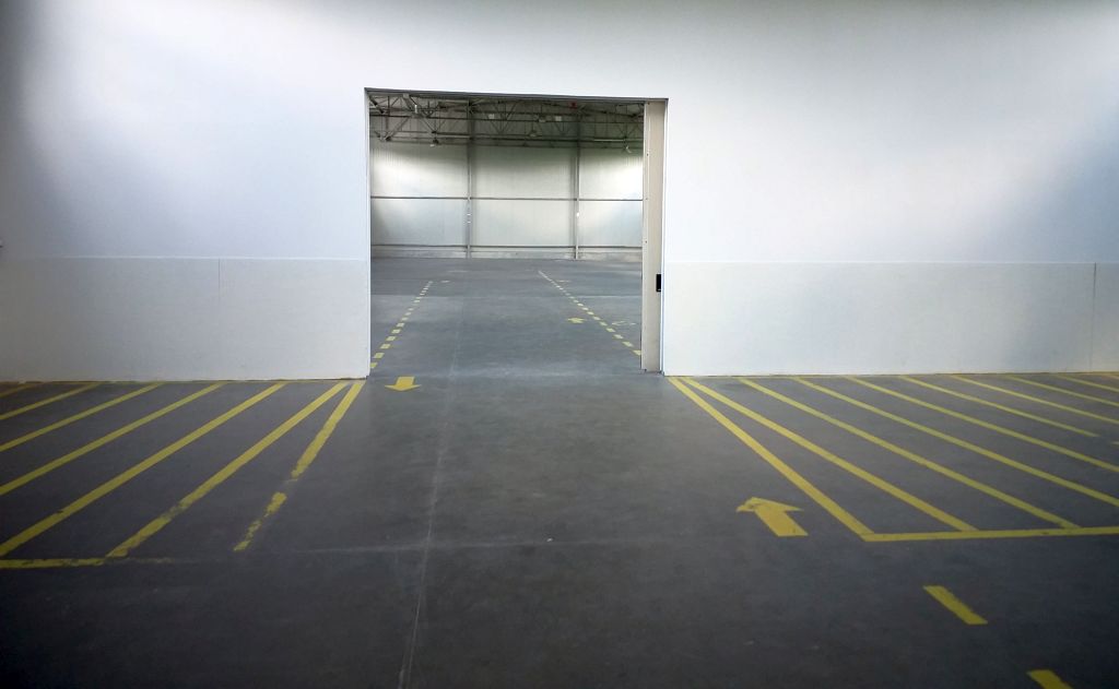 28116250485985.jpg Hala Industriala de inchiriat Bucuresti nord Vest, Stefanesti poza interior hala